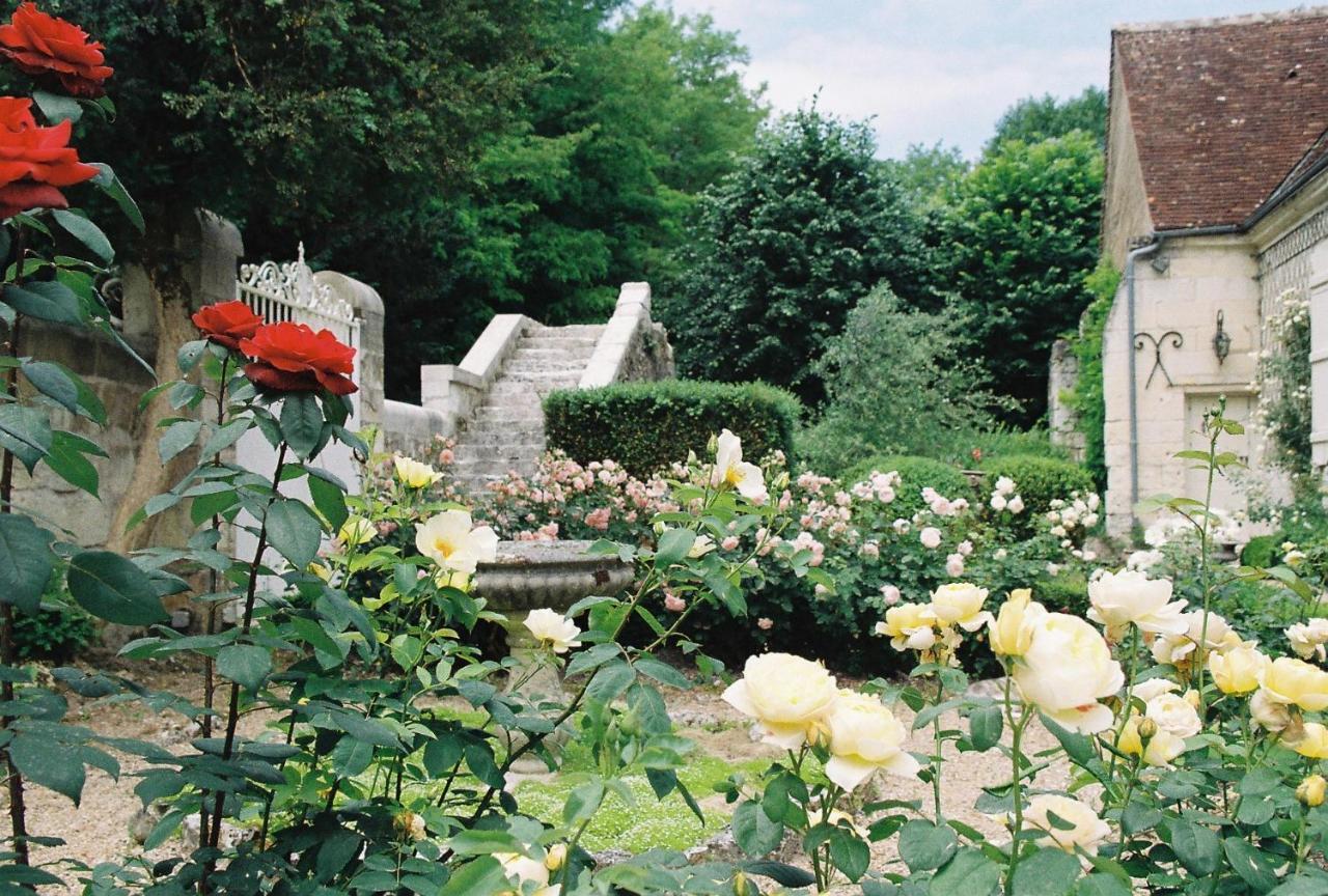 アテ・シュル・シェール Le Pavillon De Vallet Bed & Breakfast エクステリア 写真