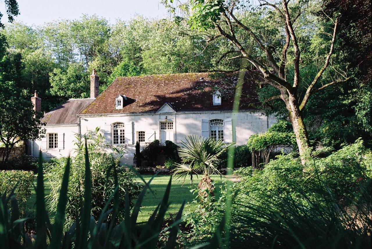 アテ・シュル・シェール Le Pavillon De Vallet Bed & Breakfast エクステリア 写真