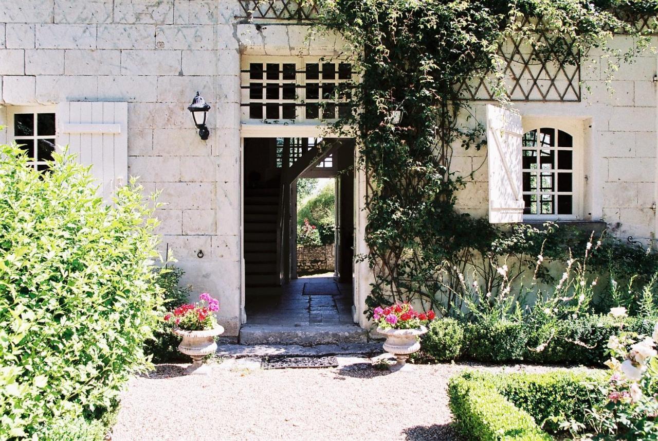 アテ・シュル・シェール Le Pavillon De Vallet Bed & Breakfast エクステリア 写真