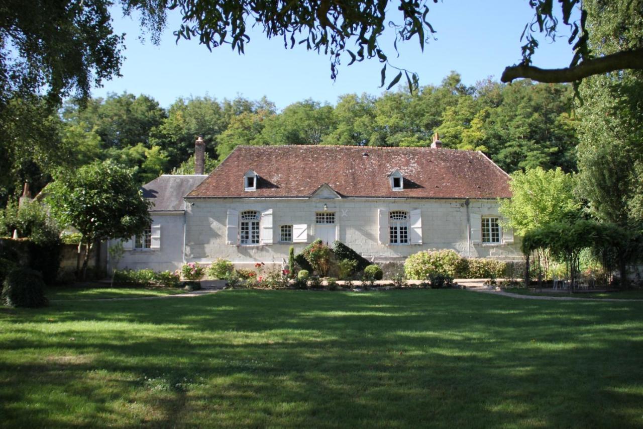 アテ・シュル・シェール Le Pavillon De Vallet Bed & Breakfast エクステリア 写真